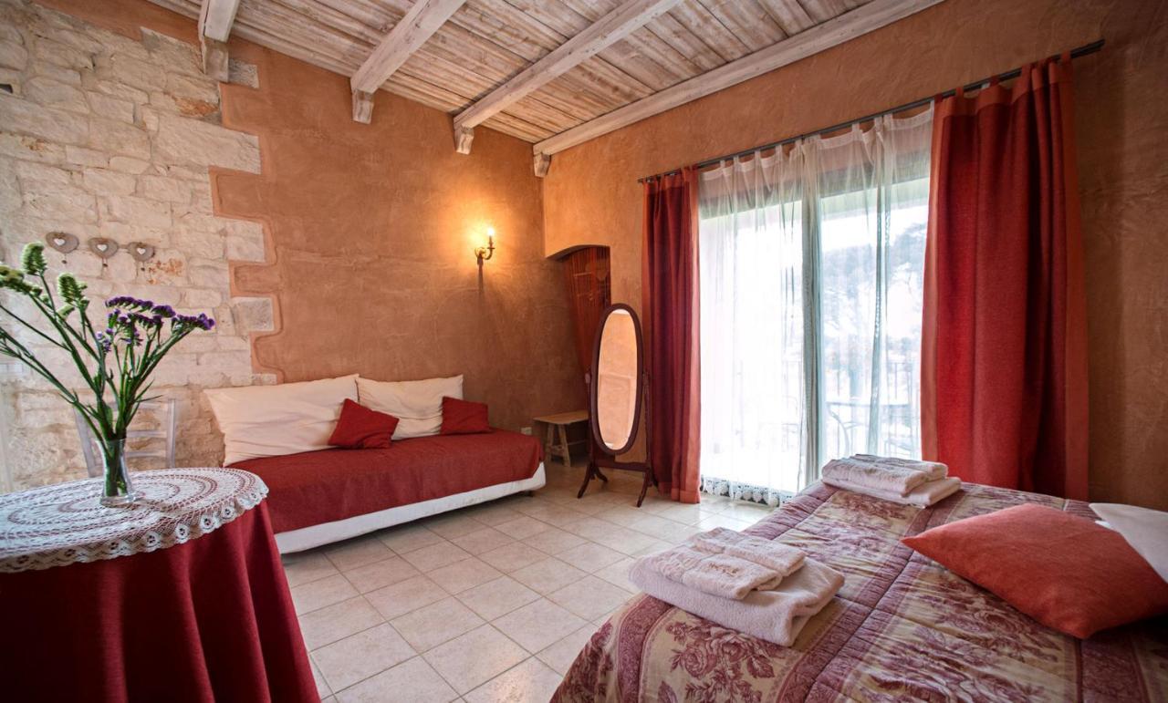 Masseria Casina Vitale เชจลีเมสซาปิกา ภายนอก รูปภาพ